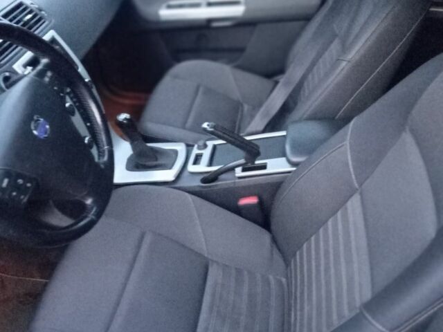 Чорний Вольво V50, об'ємом двигуна 1.6 л та пробігом 2 тис. км за 8350 $, фото 7 на Automoto.ua