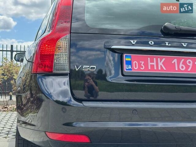 Черный Вольво В50, объемом двигателя 1.6 л и пробегом 236 тыс. км за 8650 $, фото 22 на Automoto.ua
