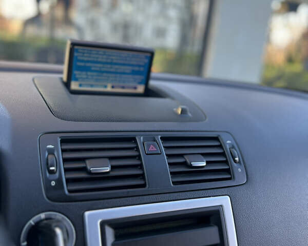 Черный Вольво В50, объемом двигателя 1.6 л и пробегом 228 тыс. км за 8999 $, фото 41 на Automoto.ua