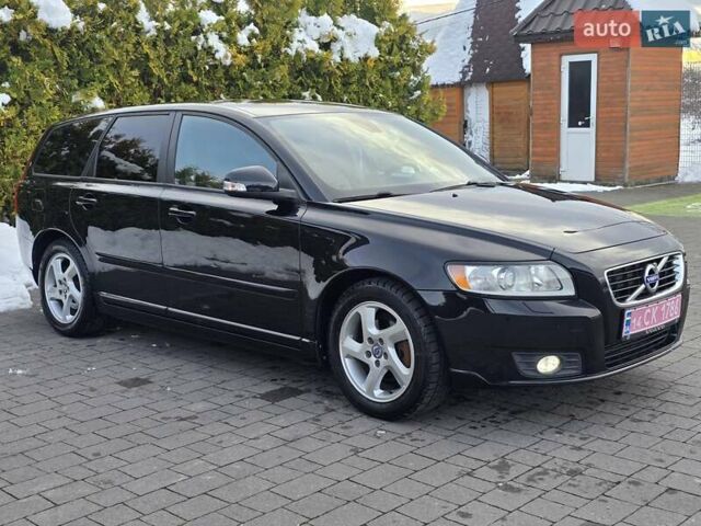 Черный Вольво В50, объемом двигателя 1.6 л и пробегом 192 тыс. км за 8599 $, фото 131 на Automoto.ua