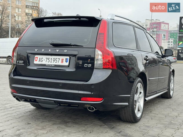 Черный Вольво В50, объемом двигателя 2 л и пробегом 167 тыс. км за 11700 $, фото 26 на Automoto.ua