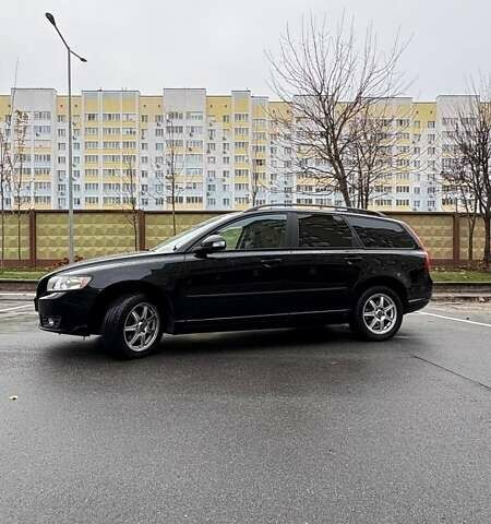 Черный Вольво В50, объемом двигателя 1.6 л и пробегом 320 тыс. км за 7800 $, фото 14 на Automoto.ua