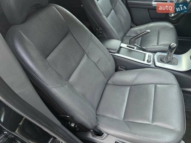 Черный Вольво В50, объемом двигателя 1.6 л и пробегом 192 тыс. км за 8599 $, фото 51 на Automoto.ua