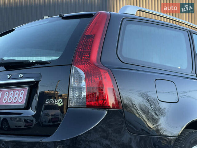 Черный Вольво В50, объемом двигателя 1.6 л и пробегом 208 тыс. км за 8950 $, фото 24 на Automoto.ua