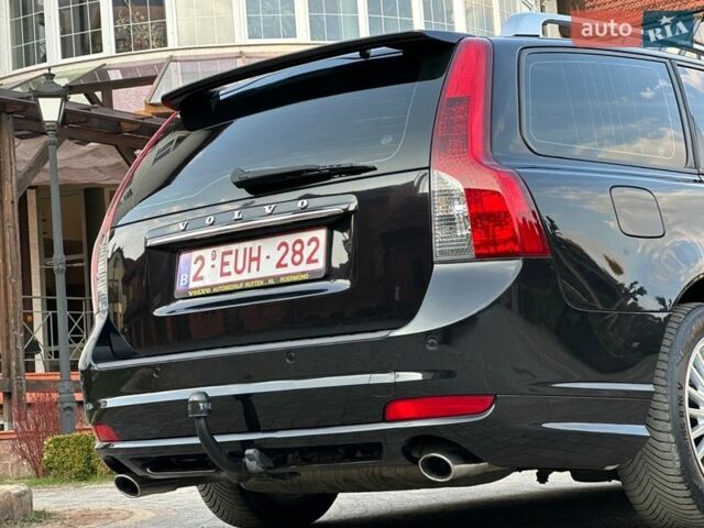 Черный Вольво В50, объемом двигателя 1.6 л и пробегом 225 тыс. км за 9100 $, фото 42 на Automoto.ua