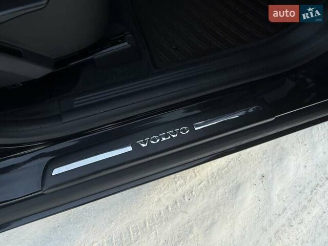 Чорний Вольво V50, об'ємом двигуна 2 л та пробігом 160 тис. км за 10650 $, фото 43 на Automoto.ua