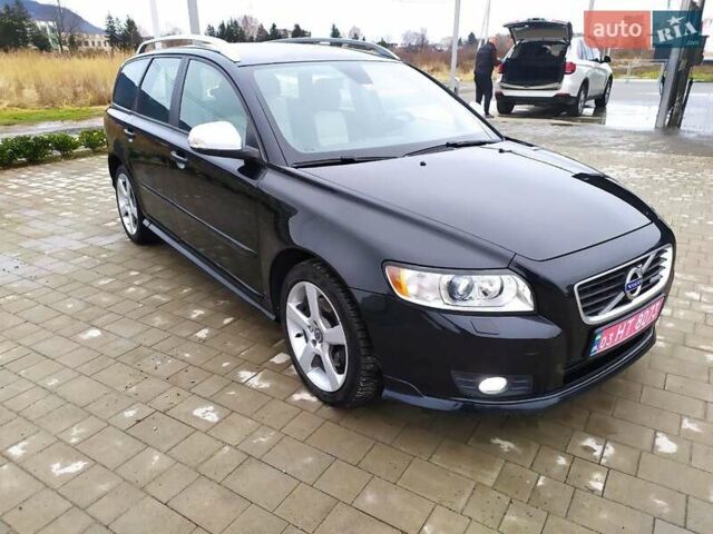 Черный Вольво В50, объемом двигателя 2 л и пробегом 205 тыс. км за 9700 $, фото 67 на Automoto.ua