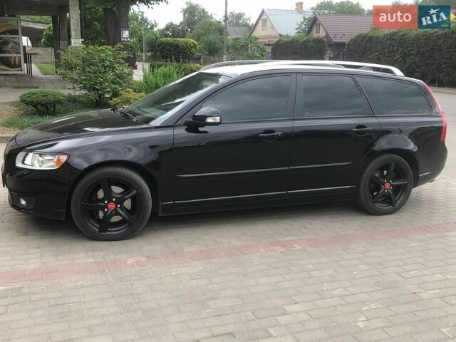 Чорний Вольво V50, об'ємом двигуна 2 л та пробігом 302 тис. км за 8999 $, фото 24 на Automoto.ua