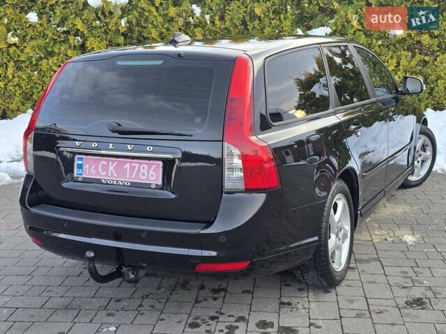 Черный Вольво В50, объемом двигателя 1.6 л и пробегом 192 тыс. км за 8599 $, фото 86 на Automoto.ua