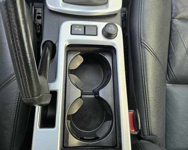 Черный Вольво В50, объемом двигателя 1.6 л и пробегом 192 тыс. км за 8799 $, фото 56 на Automoto.ua