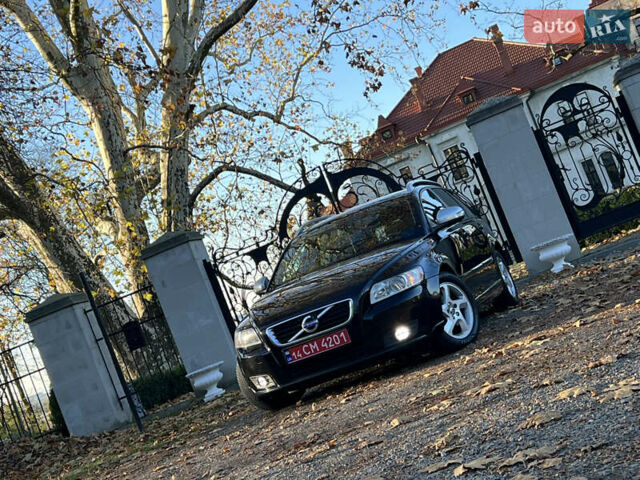 Черный Вольво В50, объемом двигателя 1.6 л и пробегом 228 тыс. км за 8999 $, фото 9 на Automoto.ua