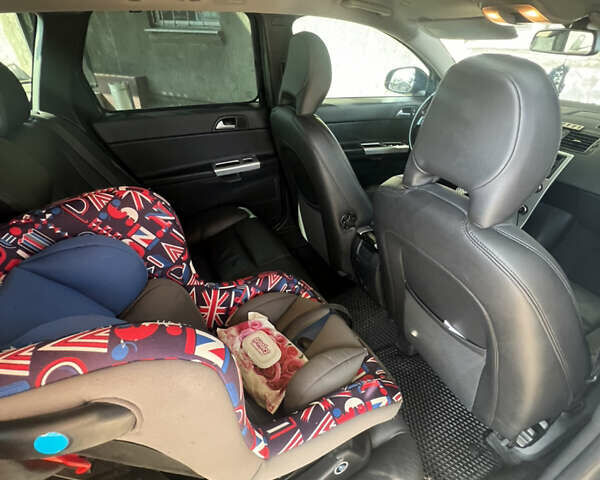 Чорний Вольво V50, об'ємом двигуна 1.6 л та пробігом 202 тис. км за 8999 $, фото 13 на Automoto.ua