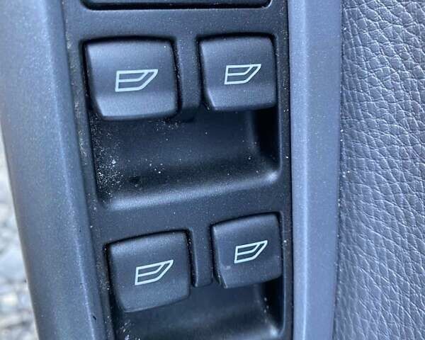 Красный Вольво В50, объемом двигателя 2 л и пробегом 170 тыс. км за 2780 $, фото 8 на Automoto.ua