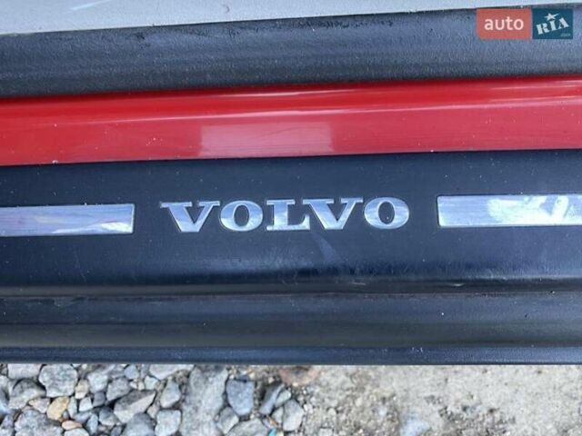 Красный Вольво В50, объемом двигателя 2 л и пробегом 170 тыс. км за 2780 $, фото 4 на Automoto.ua