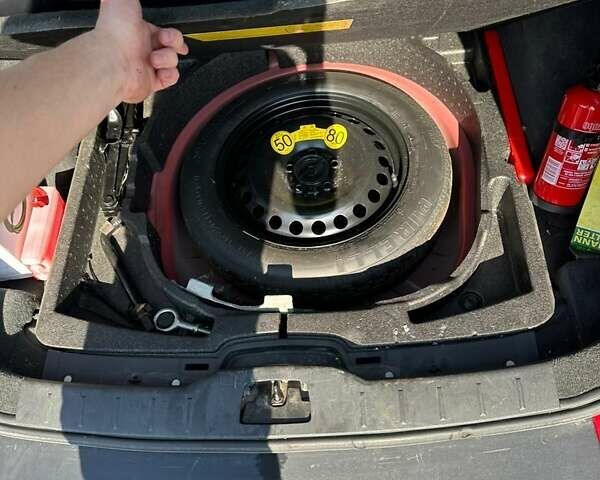 Красный Вольво В50, объемом двигателя 1.8 л и пробегом 281 тыс. км за 5300 $, фото 15 на Automoto.ua