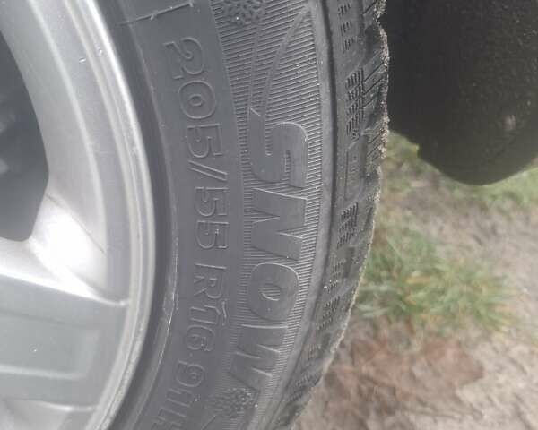 Красный Вольво В50, объемом двигателя 2 л и пробегом 244 тыс. км за 6200 $, фото 21 на Automoto.ua