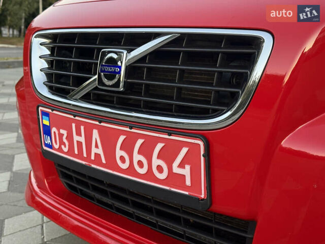 Червоний Вольво V50, об'ємом двигуна 1.6 л та пробігом 173 тис. км за 7700 $, фото 19 на Automoto.ua