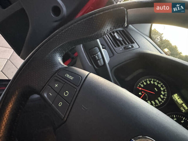 Червоний Вольво V50, об'ємом двигуна 1.6 л та пробігом 173 тис. км за 7700 $, фото 34 на Automoto.ua