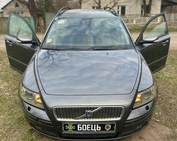 Вольво В50, объемом двигателя 2 л и пробегом 480 тыс. км за 2500 $, фото 4 на Automoto.ua