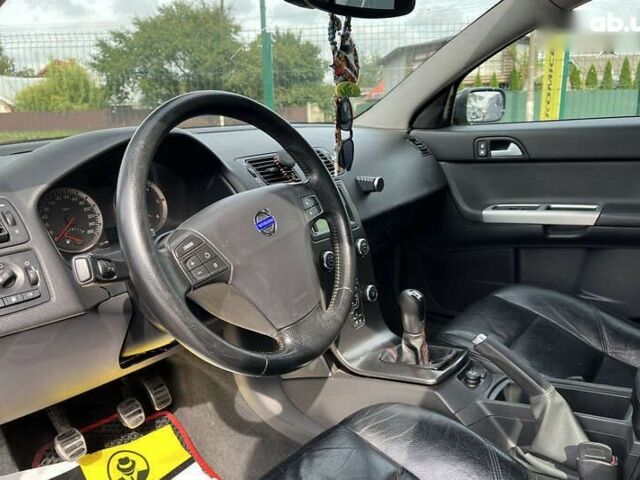 Вольво В50, объемом двигателя 1.6 л и пробегом 276 тыс. км за 6500 $, фото 10 на Automoto.ua