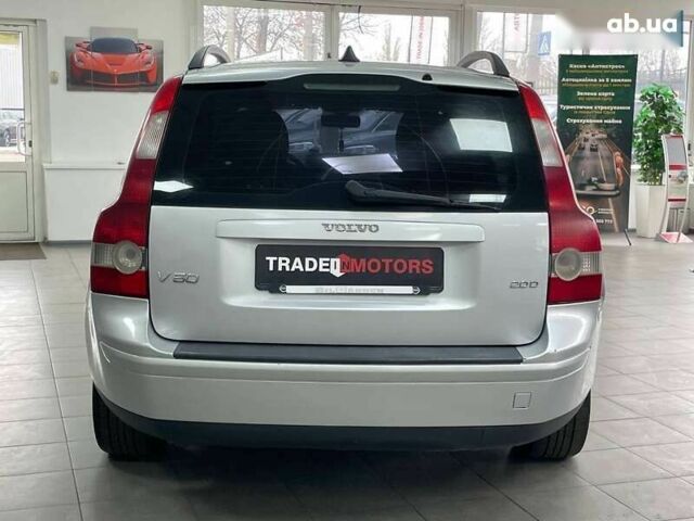 Вольво В50, объемом двигателя 2 л и пробегом 400 тыс. км за 4690 $, фото 10 на Automoto.ua
