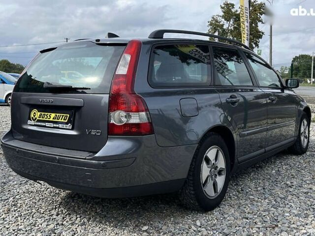 Вольво В50, объемом двигателя 1.6 л и пробегом 276 тыс. км за 6500 $, фото 5 на Automoto.ua