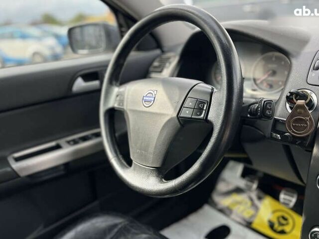 Вольво В50, объемом двигателя 1.6 л и пробегом 276 тыс. км за 6500 $, фото 27 на Automoto.ua