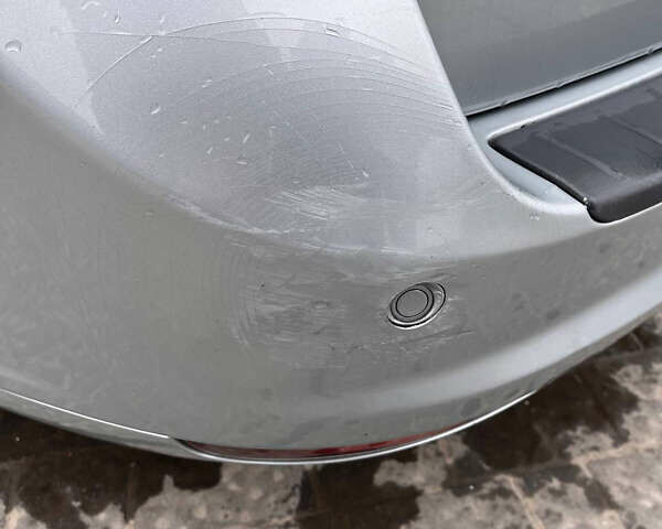 Вольво V50, об'ємом двигуна 2 л та пробігом 265 тис. км за 6100 $, фото 4 на Automoto.ua