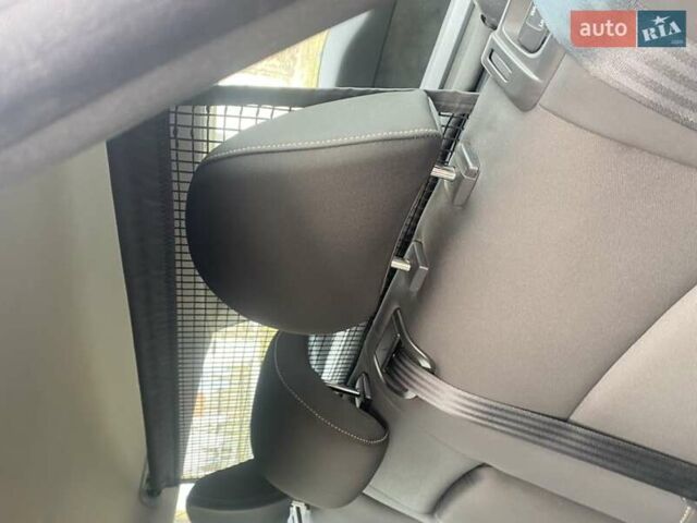 Вольво V50, об'ємом двигуна 2 л та пробігом 265 тис. км за 6100 $, фото 15 на Automoto.ua