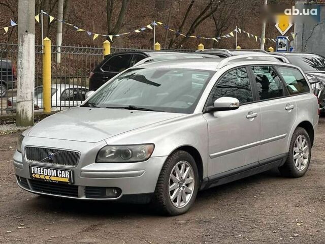 Вольво В50, объемом двигателя 2.4 л и пробегом 278 тыс. км за 6300 $, фото 1 на Automoto.ua
