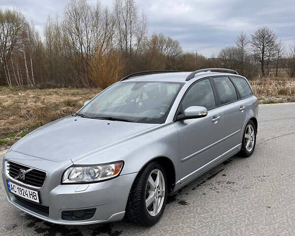 Вольво V50, об'ємом двигуна 2 л та пробігом 265 тис. км за 6100 $, фото 7 на Automoto.ua