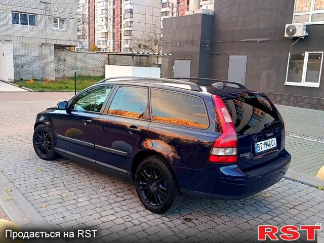 Вольво В50, объемом двигателя 1.6 л и пробегом 233 тыс. км за 5000 $, фото 6 на Automoto.ua