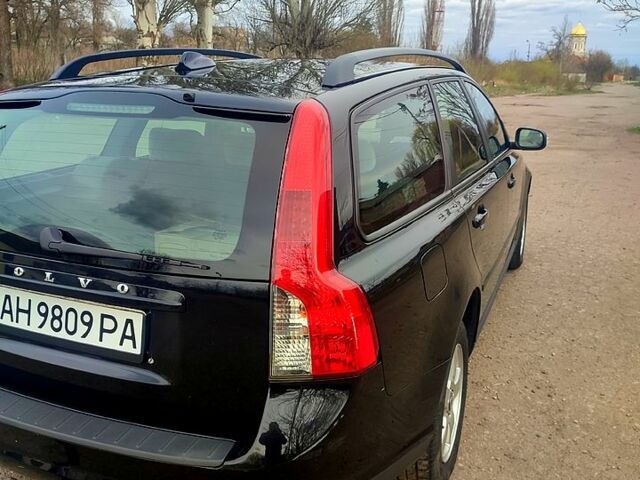 Вольво В50, объемом двигателя 1.6 л и пробегом 260 тыс. км за 7000 $, фото 3 на Automoto.ua
