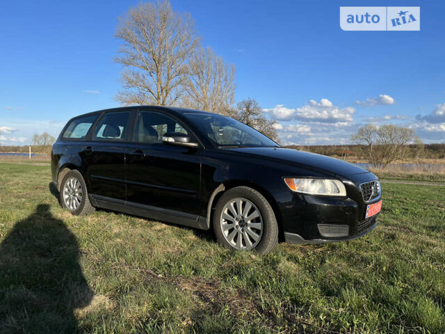 Вольво В50, объемом двигателя 1.6 л и пробегом 261 тыс. км за 7500 $, фото 13 на Automoto.ua