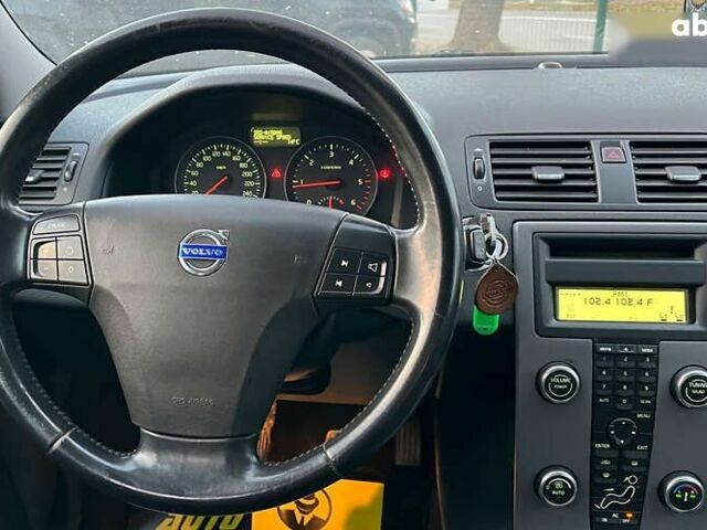 Вольво V50, об'ємом двигуна 1.6 л та пробігом 217 тис. км за 6800 $, фото 12 на Automoto.ua
