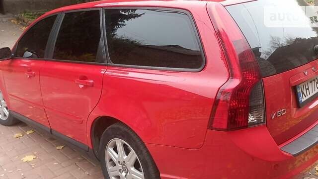 Вольво В50, объемом двигателя 2 л и пробегом 260 тыс. км за 8700 $, фото 5 на Automoto.ua