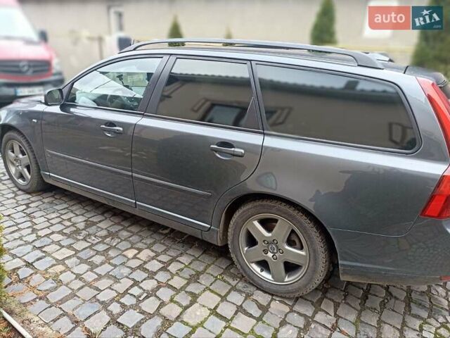 Вольво В50, объемом двигателя 1.6 л и пробегом 280 тыс. км за 7700 $, фото 9 на Automoto.ua