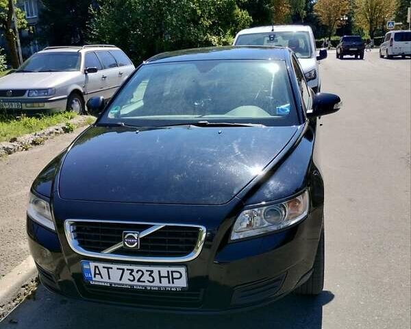 Вольво В50, объемом двигателя 0 л и пробегом 251 тыс. км за 6200 $, фото 3 на Automoto.ua