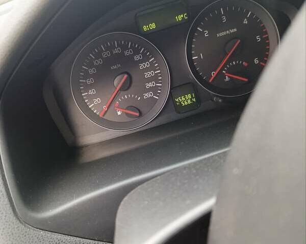Вольво В50, объемом двигателя 1.6 л и пробегом 455 тыс. км за 6000 $, фото 8 на Automoto.ua