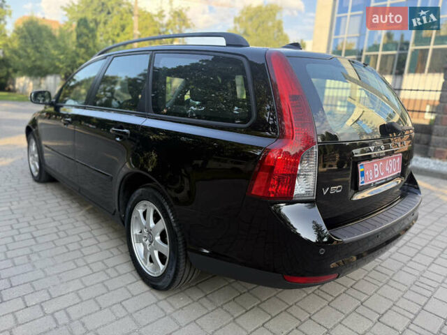 Вольво В50, объемом двигателя 1.6 л и пробегом 190 тыс. км за 5699 $, фото 7 на Automoto.ua