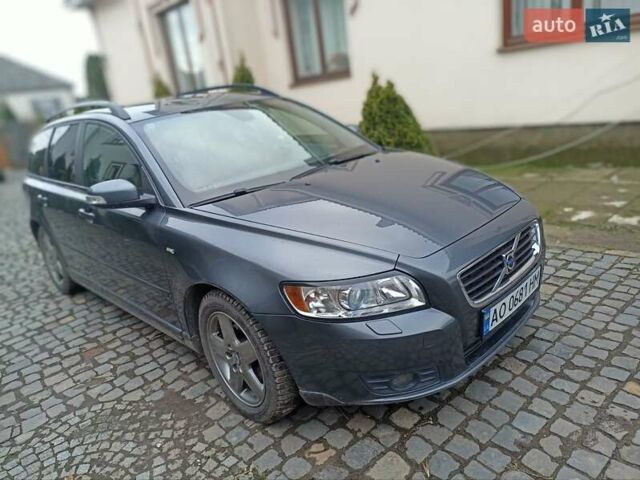 Вольво В50, объемом двигателя 1.6 л и пробегом 280 тыс. км за 7700 $, фото 3 на Automoto.ua