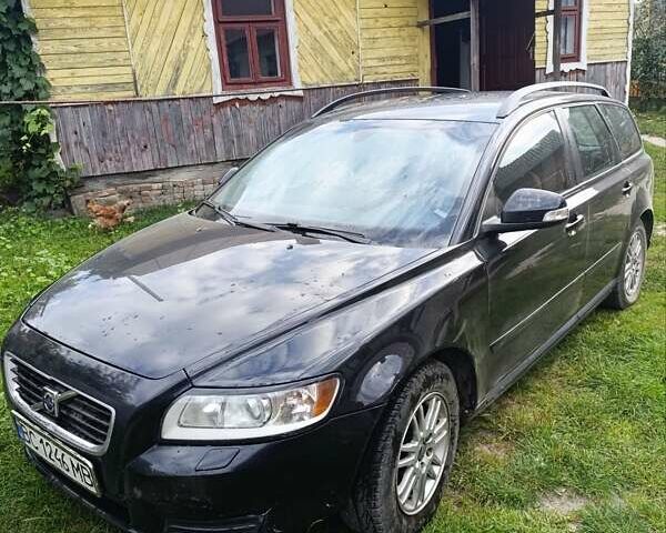 Вольво В50, объемом двигателя 1.6 л и пробегом 455 тыс. км за 6000 $, фото 2 на Automoto.ua