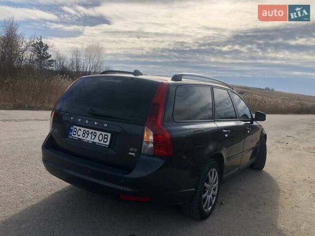 Вольво В50, объемом двигателя 1.6 л и пробегом 255 тыс. км за 7300 $, фото 8 на Automoto.ua