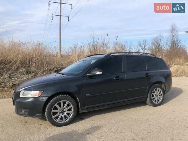 Вольво В50, объемом двигателя 1.6 л и пробегом 255 тыс. км за 7300 $, фото 6 на Automoto.ua