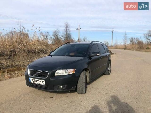 Вольво В50, объемом двигателя 1.6 л и пробегом 255 тыс. км за 7300 $, фото 4 на Automoto.ua