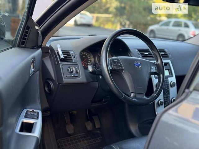 Вольво В50, объемом двигателя 1.6 л и пробегом 270 тыс. км за 6700 $, фото 15 на Automoto.ua