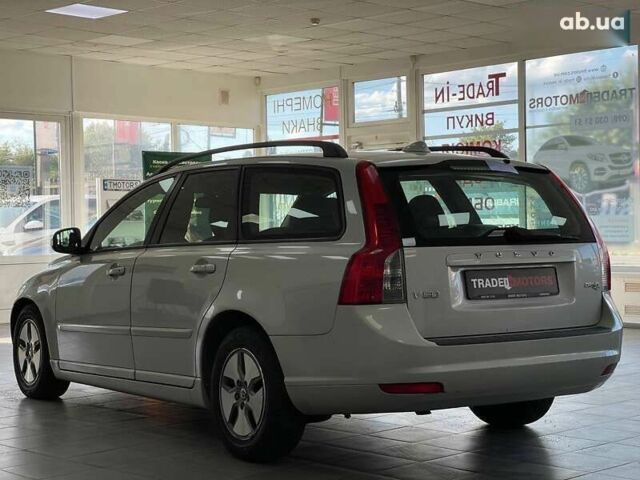 Вольво В50, объемом двигателя 1.6 л и пробегом 221 тыс. км за 6990 $, фото 8 на Automoto.ua