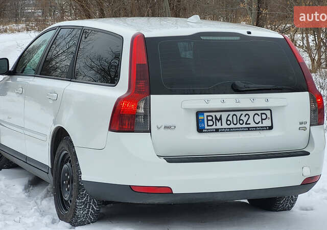 Вольво V50, об'ємом двигуна 1.6 л та пробігом 168 тис. км за 7850 $, фото 3 на Automoto.ua