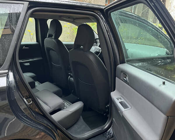 Вольво В50, объемом двигателя 1.6 л и пробегом 242 тыс. км за 7000 $, фото 2 на Automoto.ua