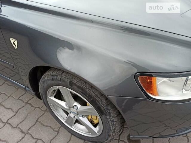 Вольво В50 2010 в Хмельницком на Automoto.ua Вольво В50, объемом двигателя 2 л и пробегом 187 тыс. км за 8599 $, фото 14 на Automoto.ua